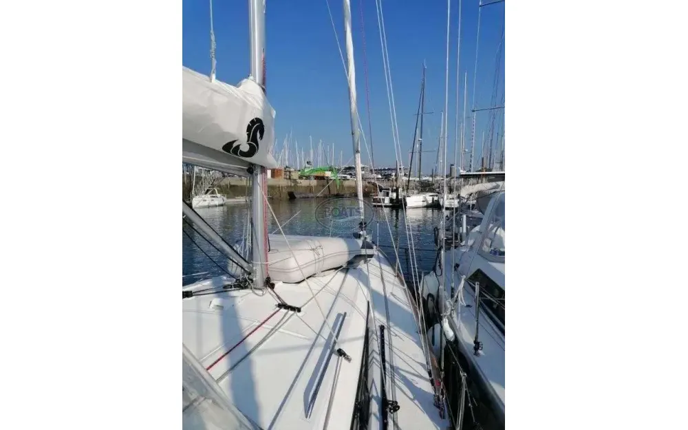slider 5 Beneteau Oceanis 38.1