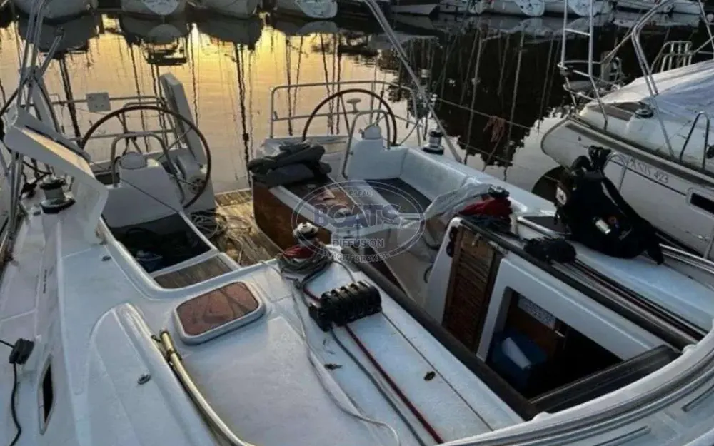 slider 10 Beneteau Oceanis 40