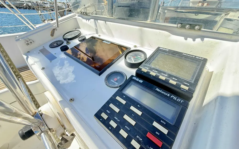 slider 13 Beneteau Oceanis 351