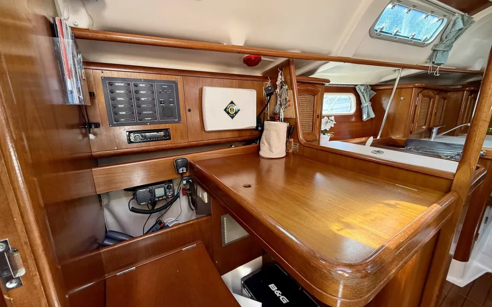 slider 5 Beneteau Oceanis 351