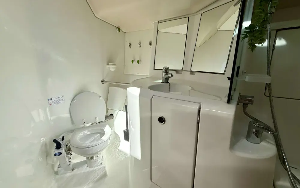 slider 8 Beneteau Oceanis 351