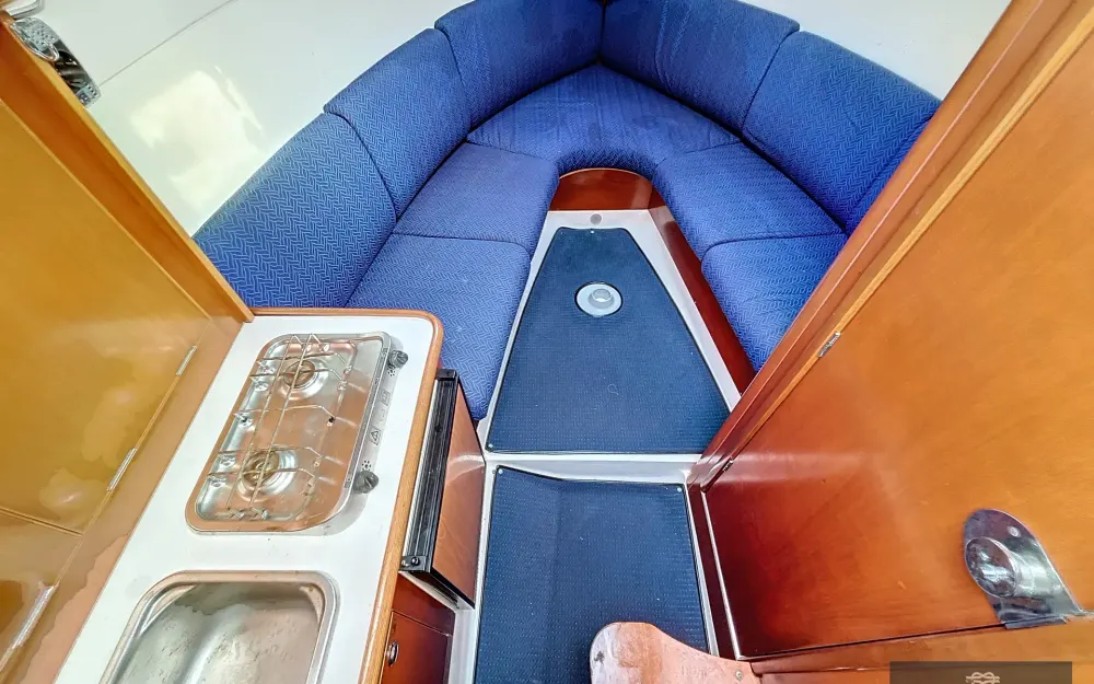 slider 11 Beneteau Flyer 701