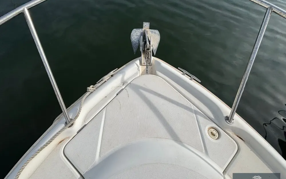 slider 4 Beneteau Flyer 701