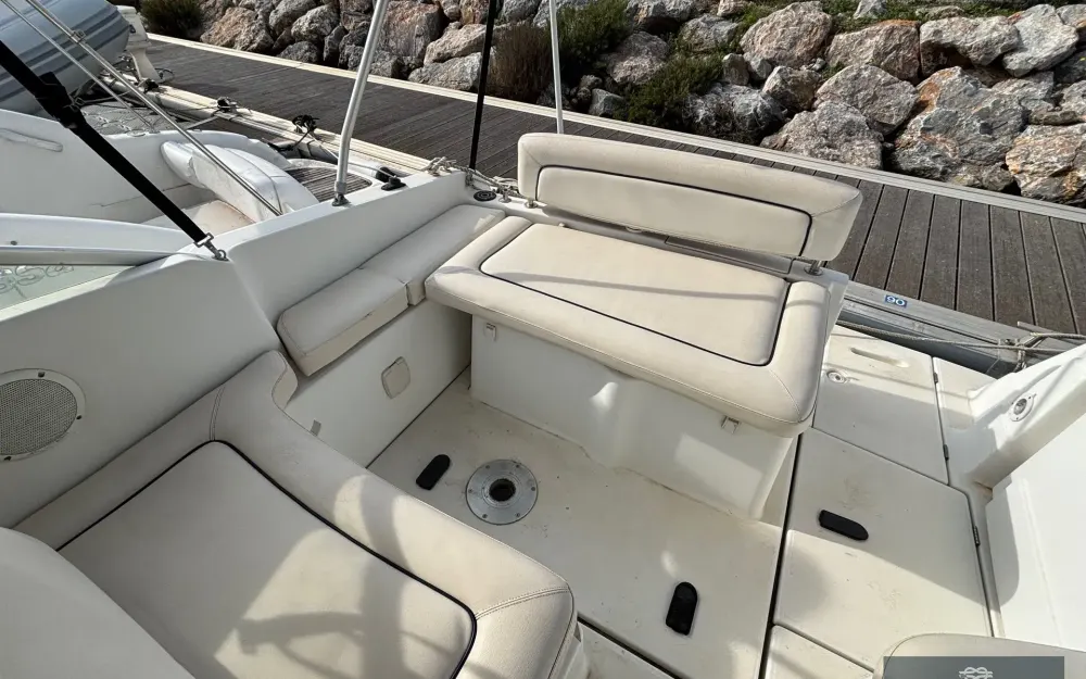 slider 7 Beneteau Flyer 701