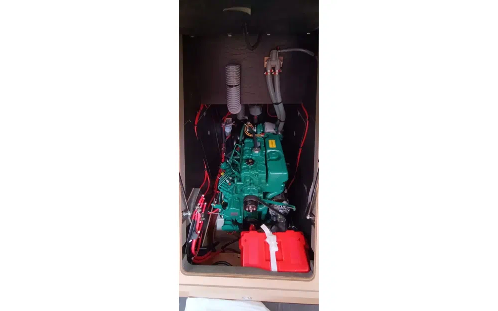 slider 43 Dufour 470