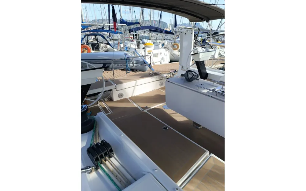 slider 4 Dufour  470