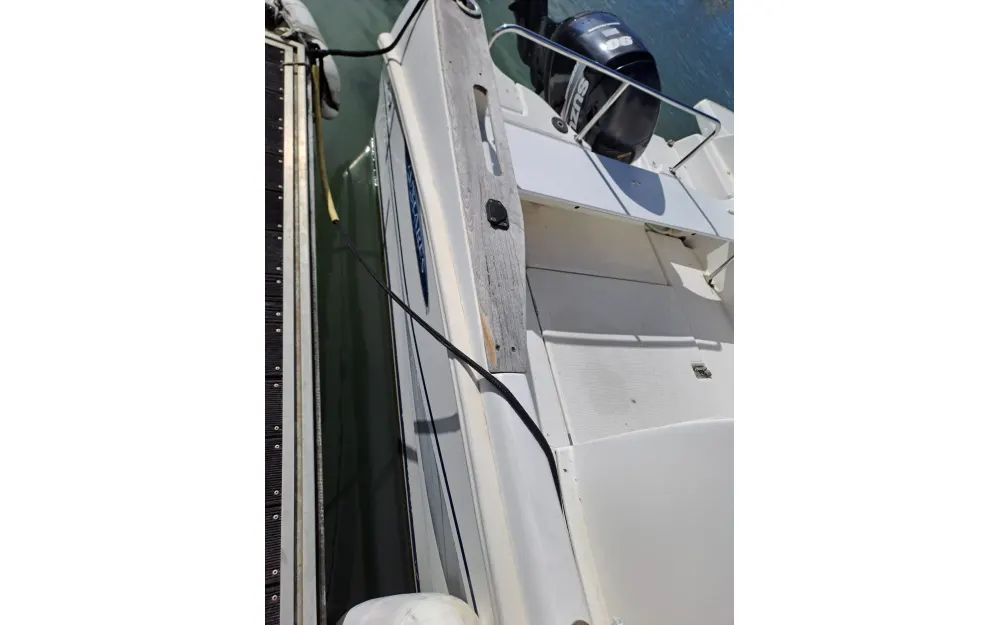 slider 33 Beneteau Antares 620 Fishing
