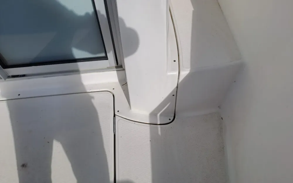 slider 8 Beneteau Antares 620 Fishing