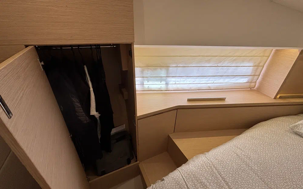 slider 26 Prestige Yachts 420 Fly