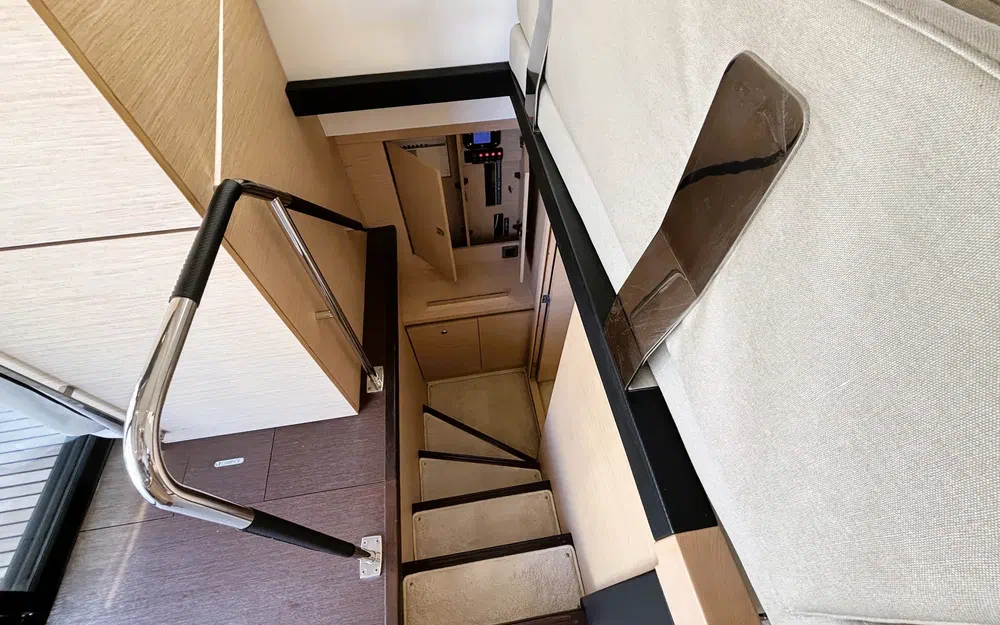 slider 28 Prestige Yachts 420 Fly
