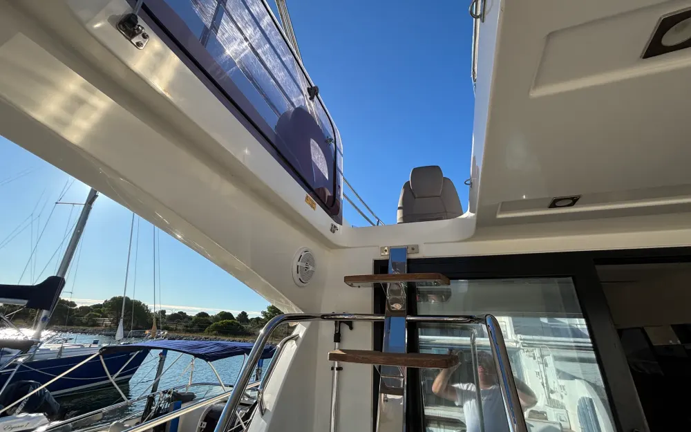 slider 35 Jeanneau Prestige 420 Fly