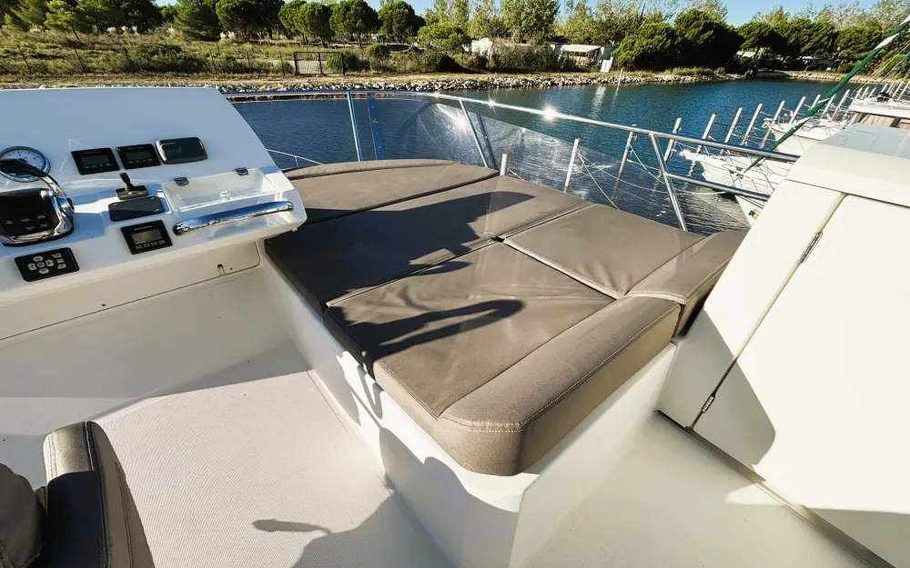 slider 45 Jeanneau Prestige 420 Fly