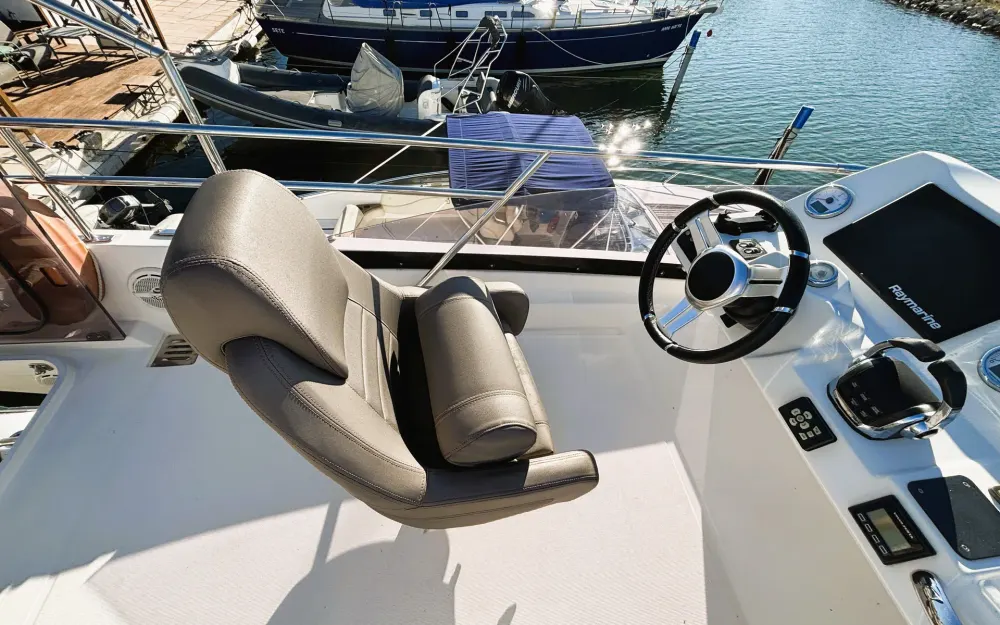 slider 47 Jeanneau Prestige 420 Fly