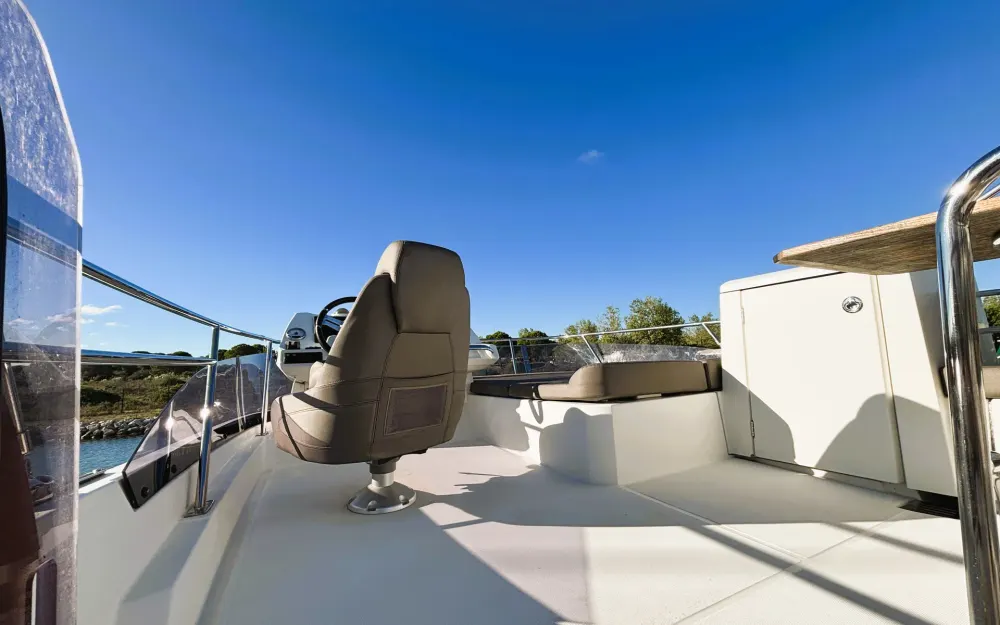 slider 49 Jeanneau Prestige 420 Fly