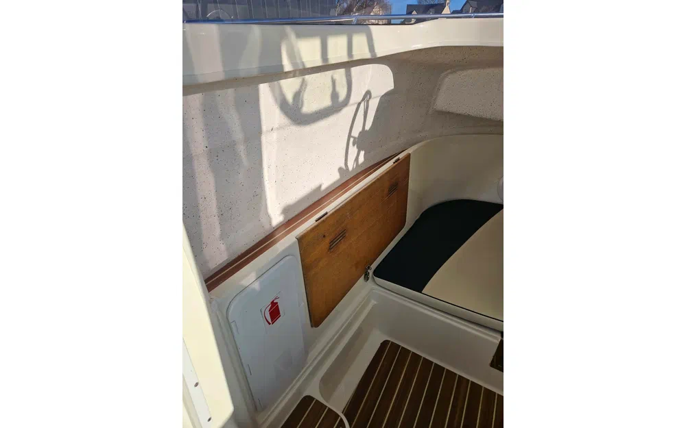 slider 15 Quicksilver 500 Pilothouse