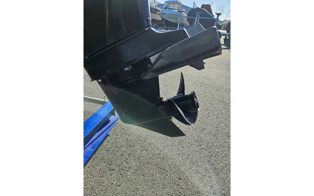 slider 16 Quicksilver 500 Pilothouse