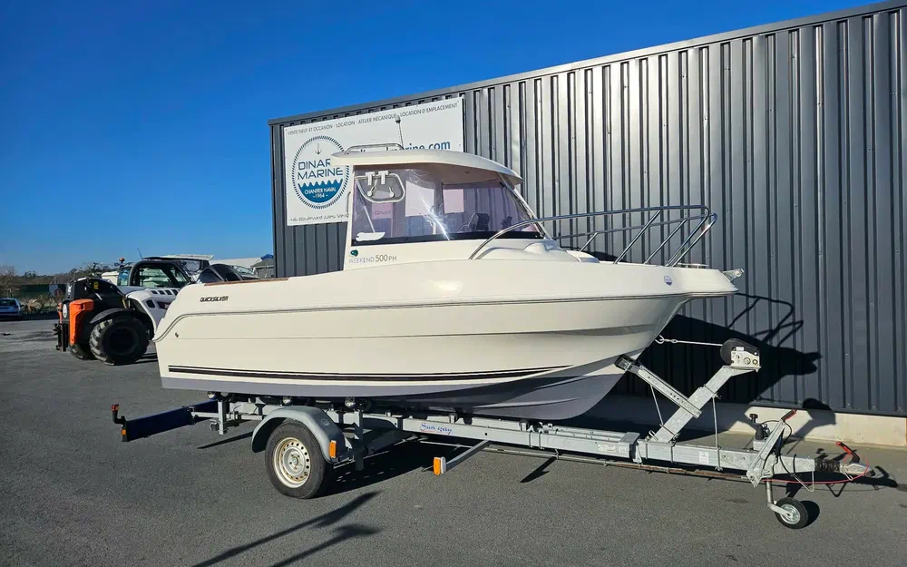 slider 21 Quicksilver 500 Pilothouse