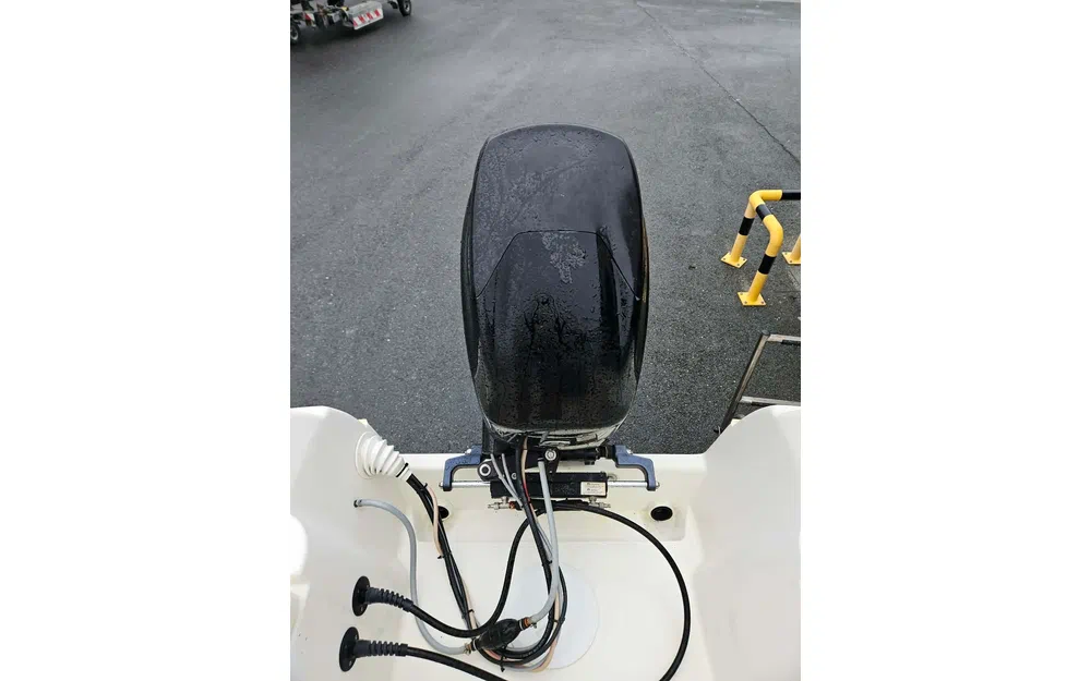 slider 21 Quicksilver 500 Pilothouse