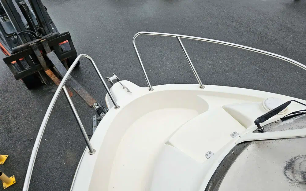 slider 8 Quicksilver 500 Pilothouse