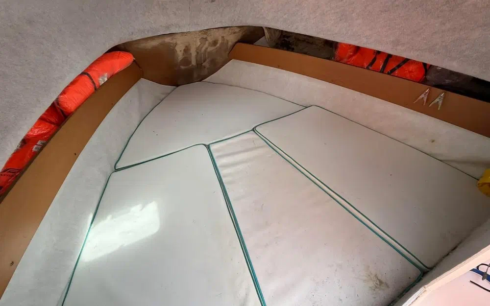 slider 12 Jeanneau Cap Camarat 615