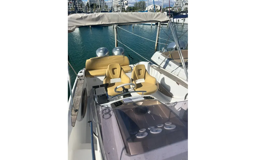 slider 11 Sessa Marine Key Largo 26