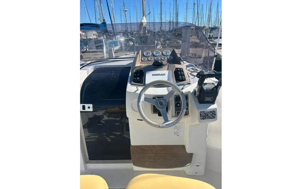 slider 3 Sessa Marine Key Largo 26