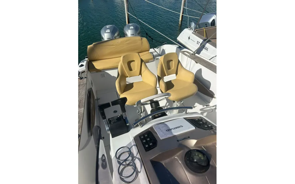 slider 4 Sessa Marine Key Largo 26