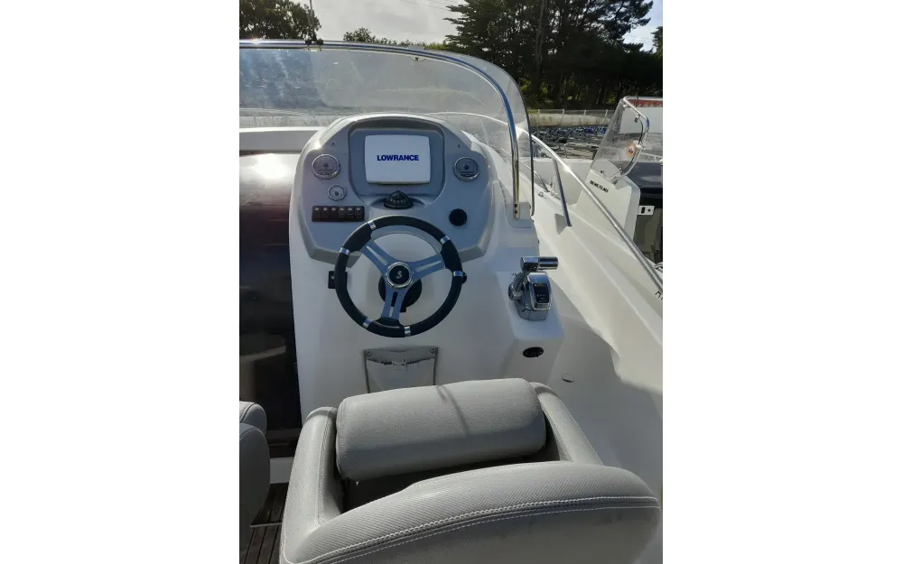 slider 2 Beneteau Flyer 750 Sun Deck