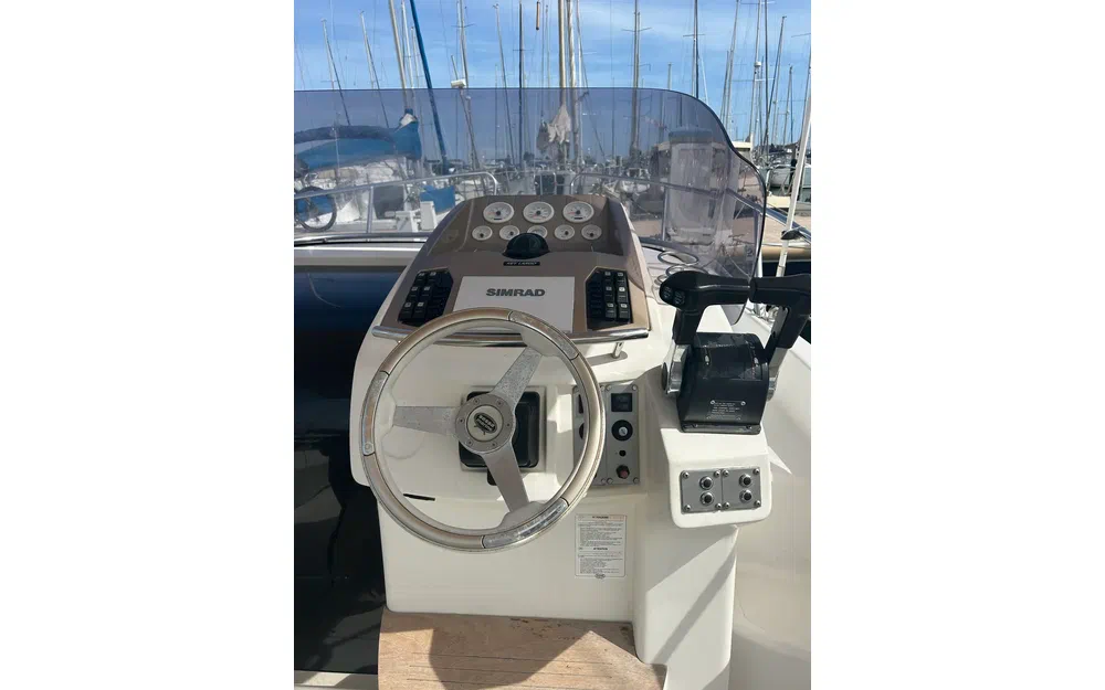 slider 2 Sessa Marine Key Largo 26