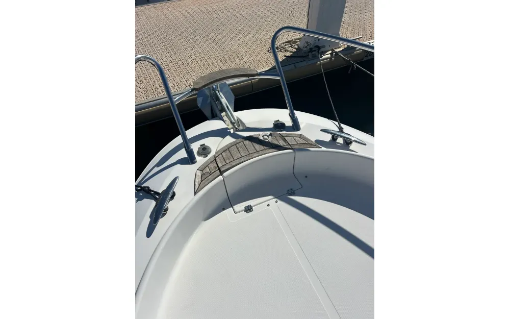 slider 3 Sessa Marine Key Largo 26