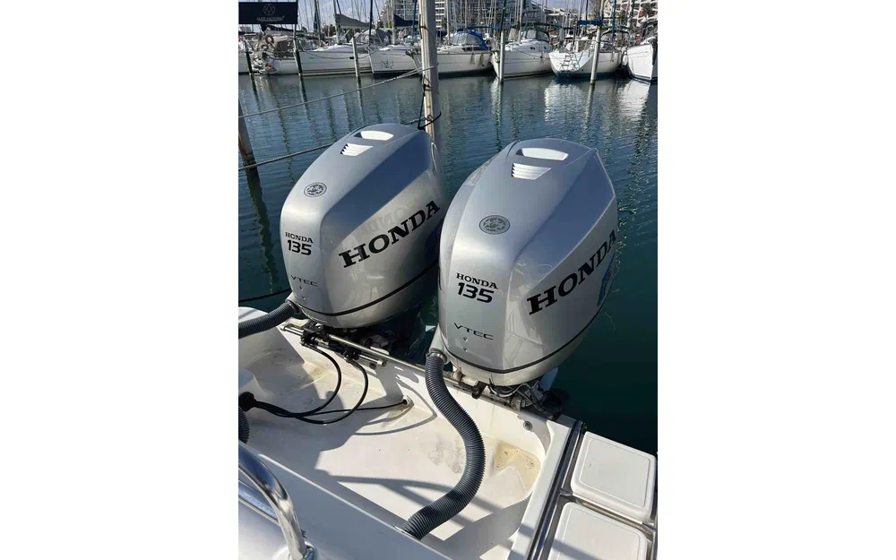 slider 5 Sessa Marine Key Largo 26