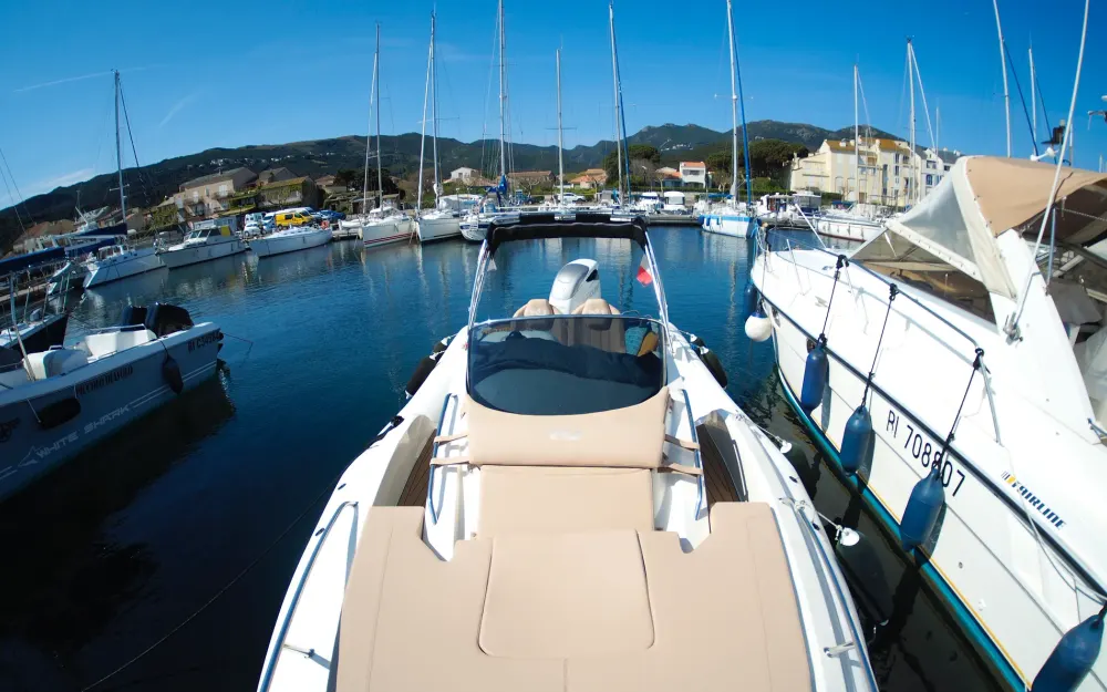 slider 9 Nuova Jolly Prince 28 Sport Cabine