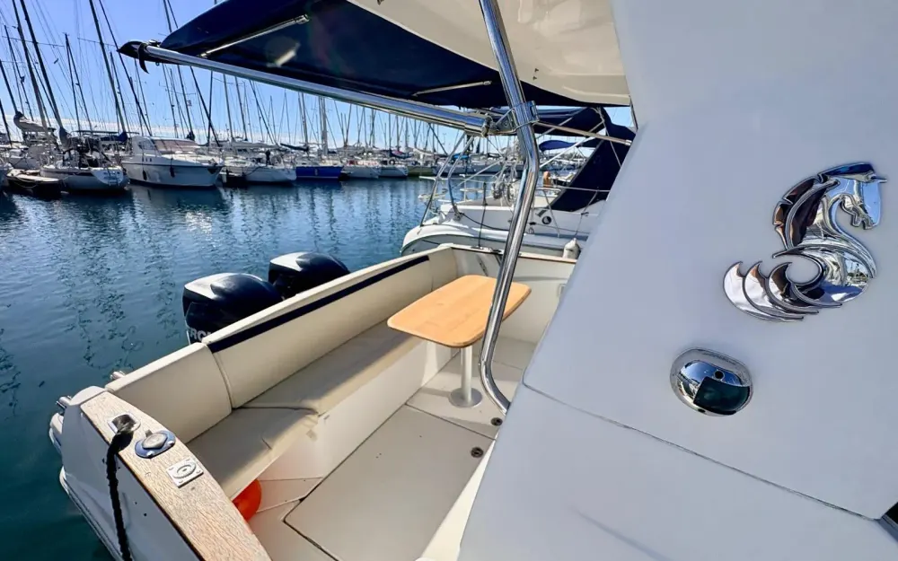 slider 3 Beneteau Antares 8.80