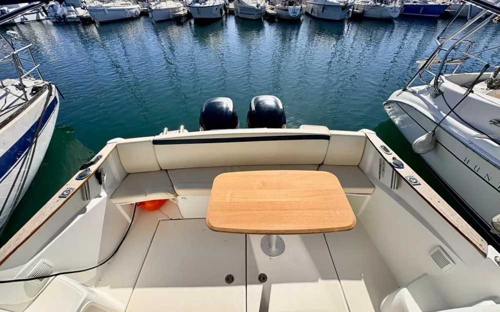 slider 4 Beneteau Antares 8.80