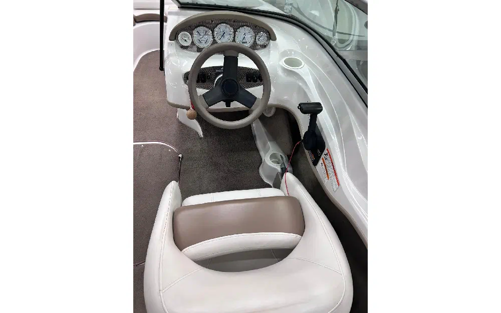 slider 8 Four Winns Horizon 190