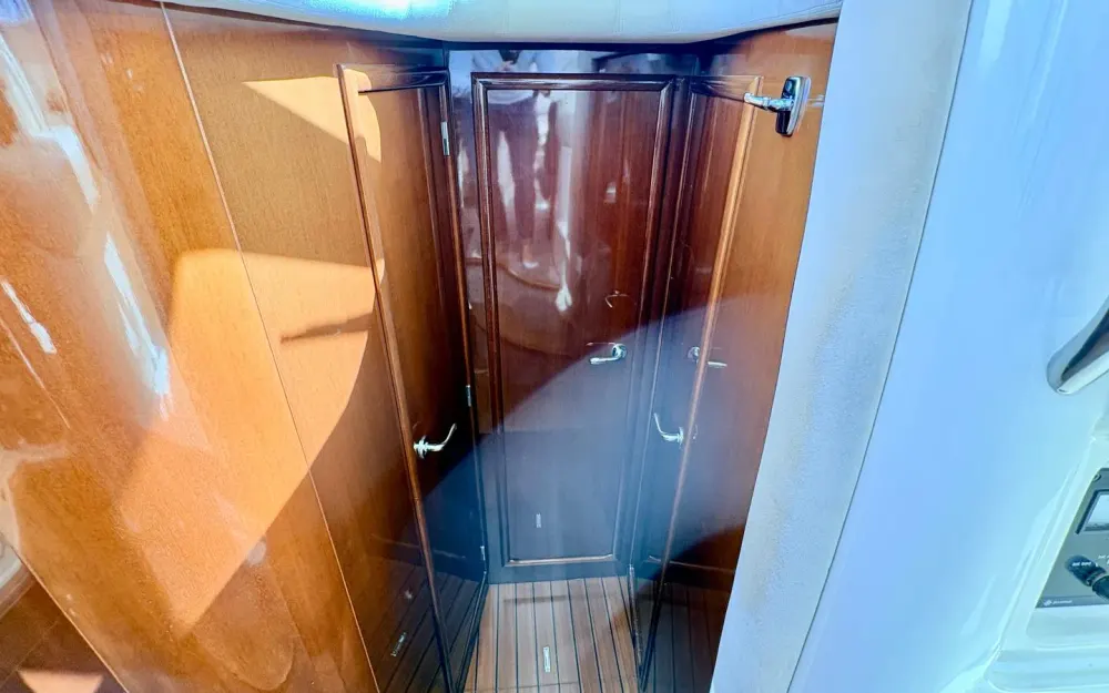 slider 24 Jeanneau Prestige 36 Fly