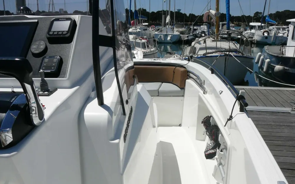 slider 4 Beneteau Flyer 9 Spacedeck