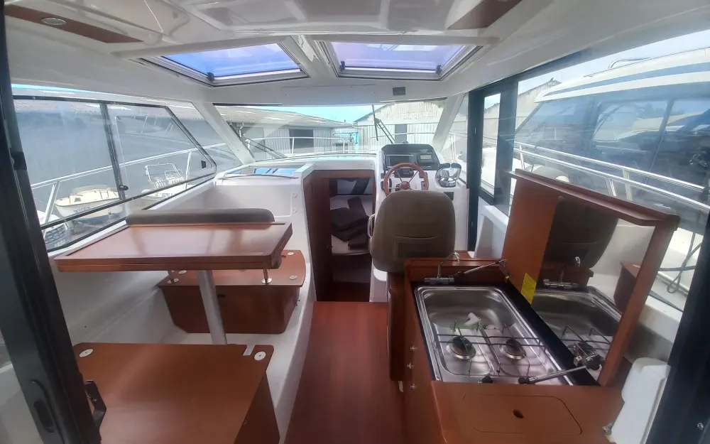 slider 2 Jeanneau Merry Fisher 855
