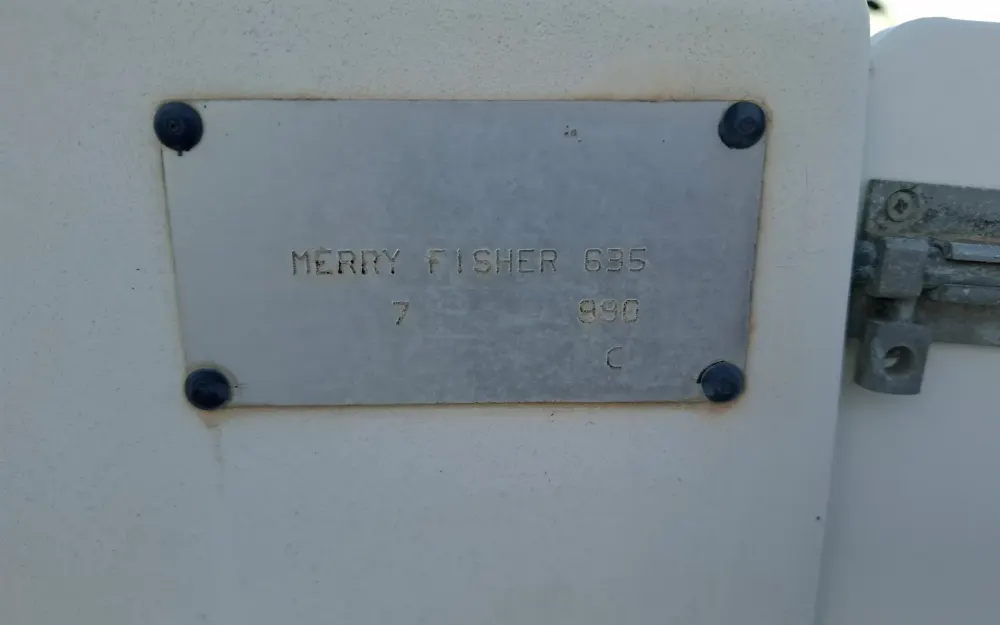 slider 18 Jeanneau Merry Fisher 635
