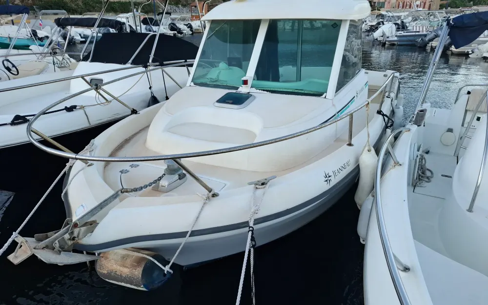 slider 2 Jeanneau Merry Fisher 635