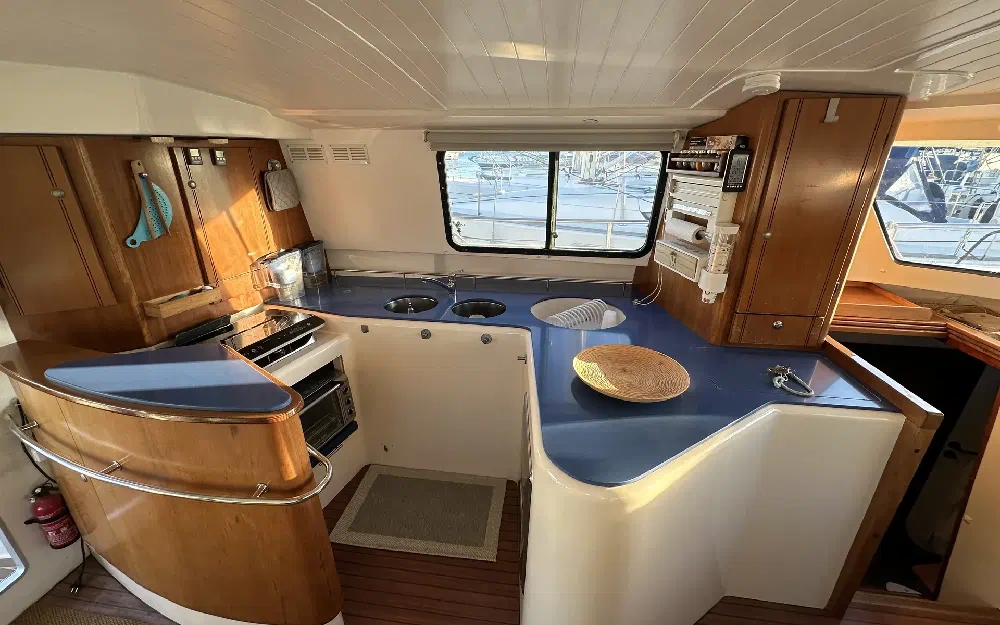 slider 38 Fountaine Pajot Maryland 37