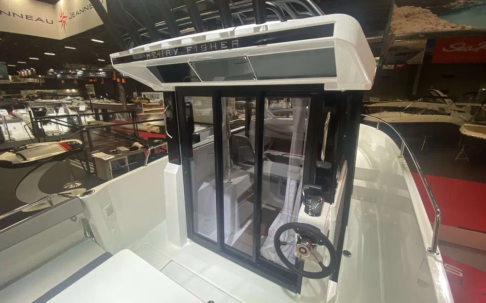 slider 6 Jeanneau Merry Fisher 795