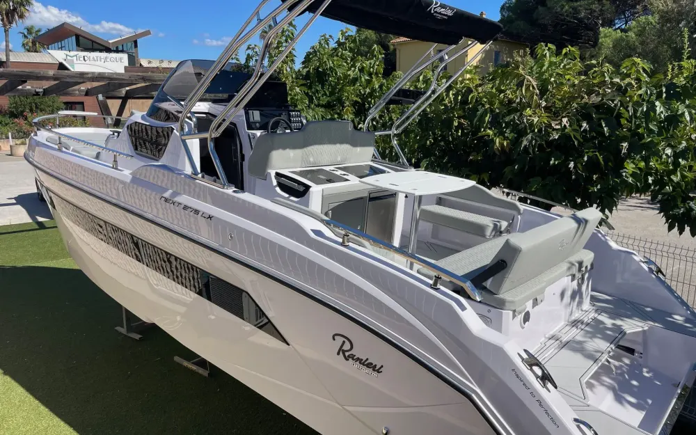 slider 6 Ranieri Next 285 Lx