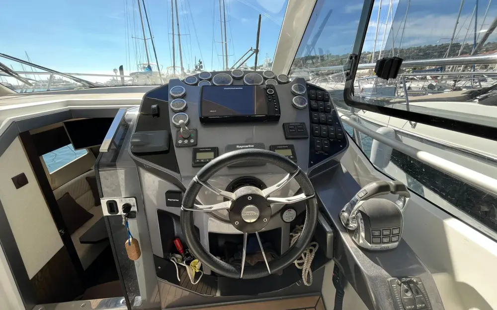 slider 12 Galeon  335 HTS
