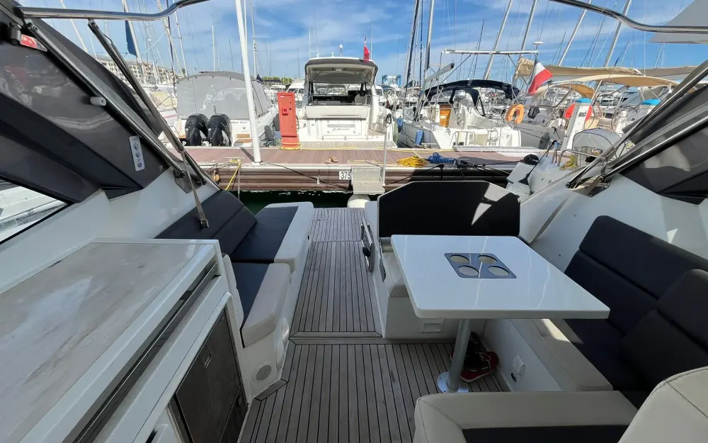 slider 7 Galeon  335 HTS