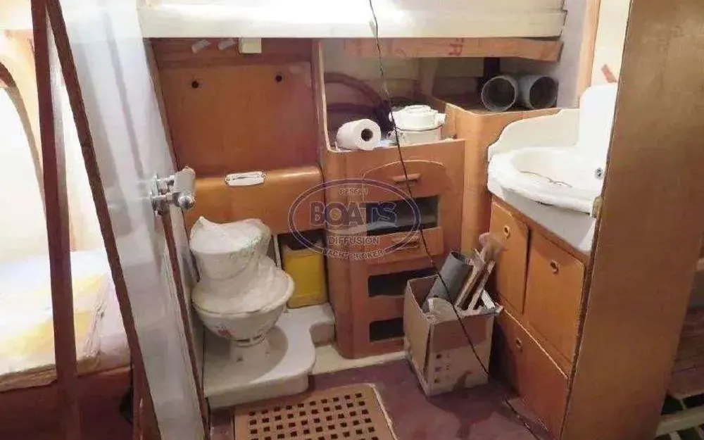 slider 11 Custom Ketch