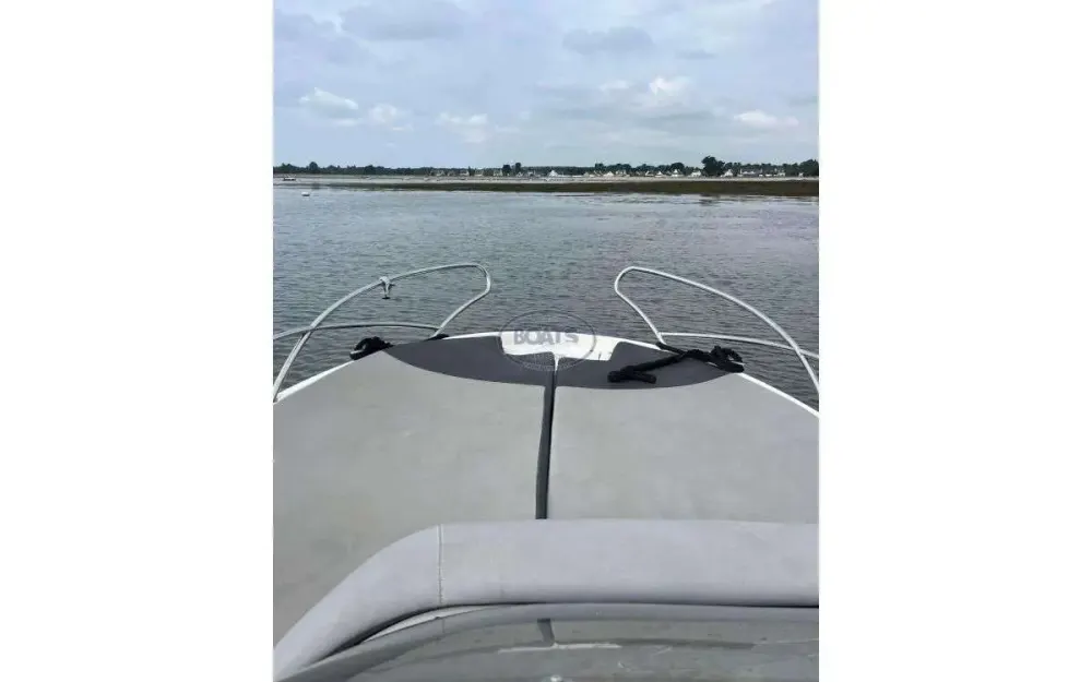 slider 9 Galia  570 Sun Deck