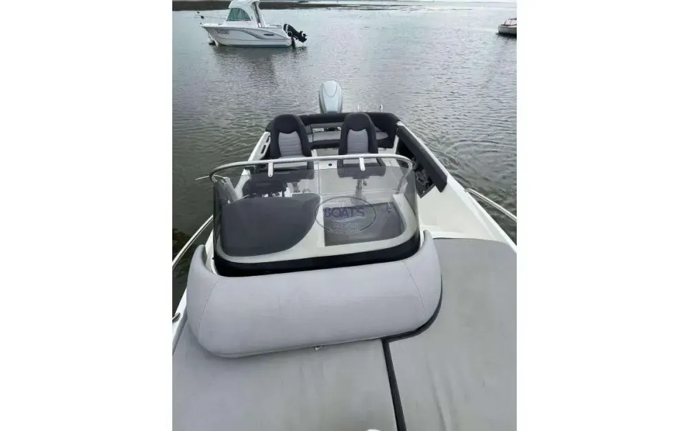 slider 14 Galia  570 Sun Deck