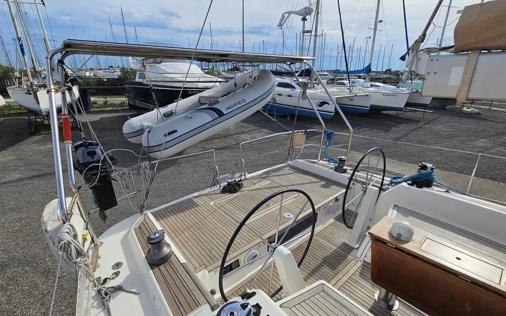 slider 15 Dufour 525