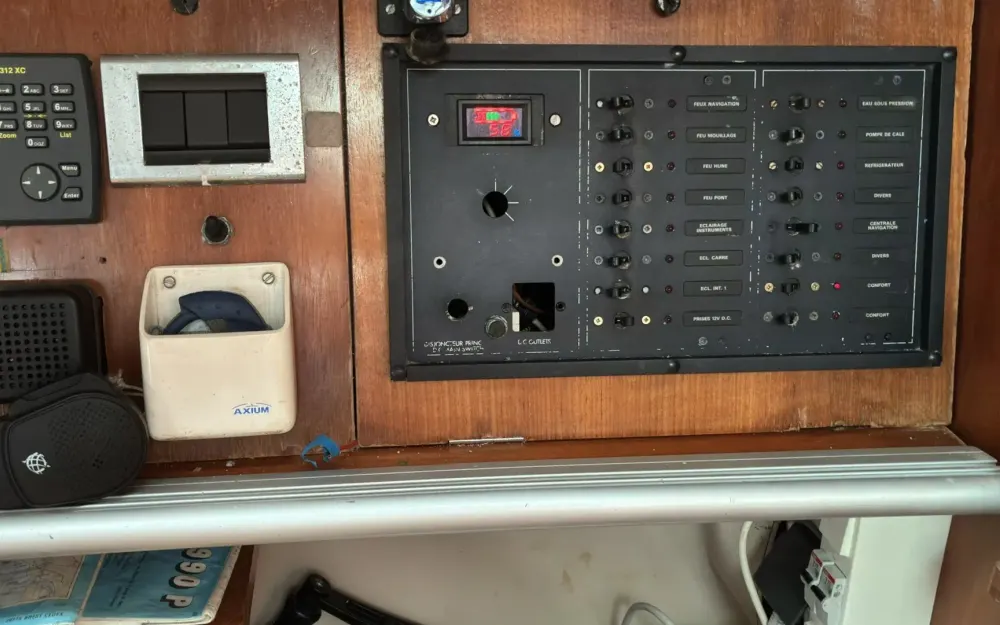 slider 6 Beneteau First 38 S5